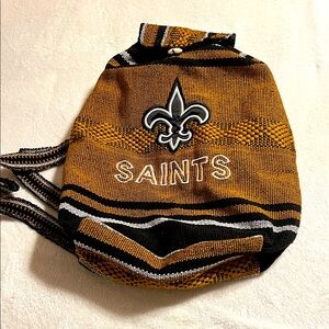 New Orleans Saints Black and Gold Drug Rug Drawstring Backpack. NWOT
